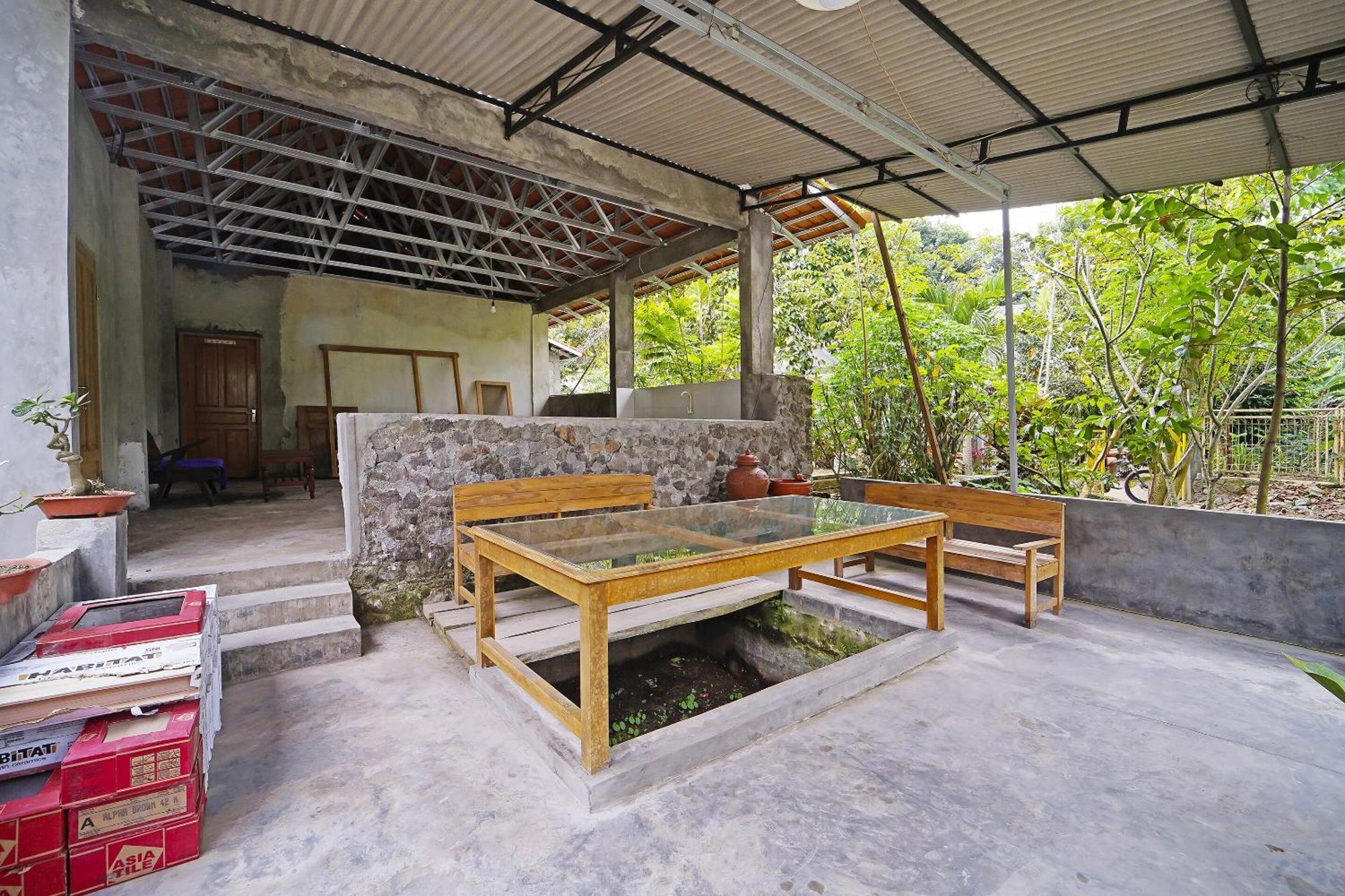 Hotel Spot On 91085 Griya Estu Wening Sleman  Exterior foto